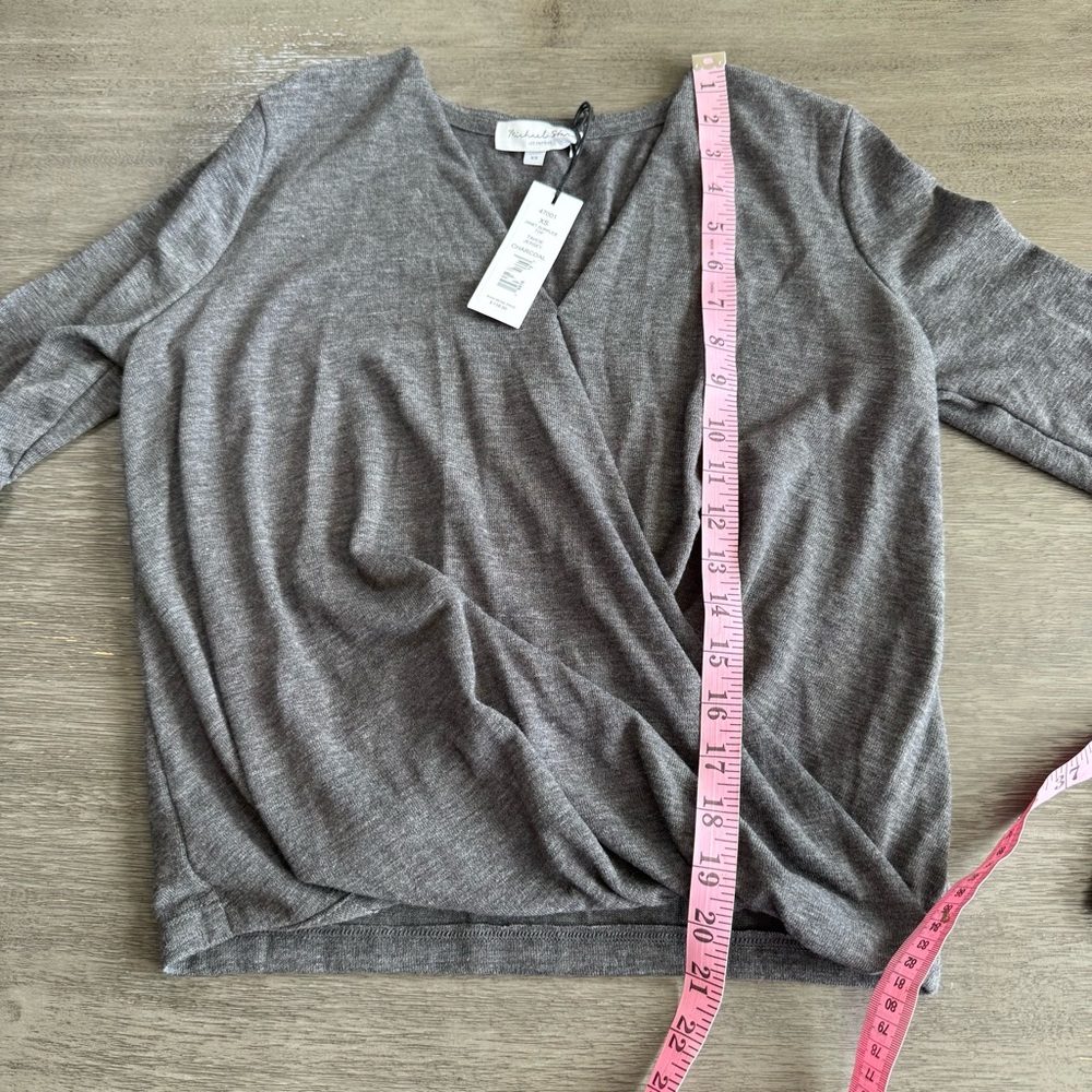 Michael Stars NWT Grey Long Sleeve Twist Wrap Shirt Blouse XS - Picture 12 of 13